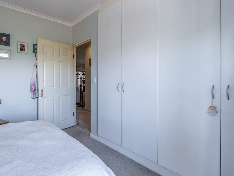 2 Bedroom on the Golf Estate - Photo 10