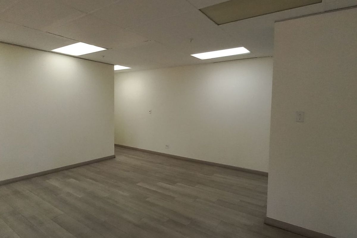 787m2 Isando Office To Let - Photo 4