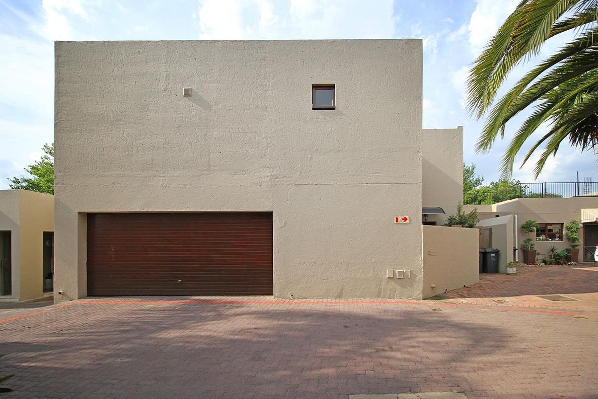 Secure 4-Bed Home with Pool & Sukkah – Low Levy Investment! - Photo 3