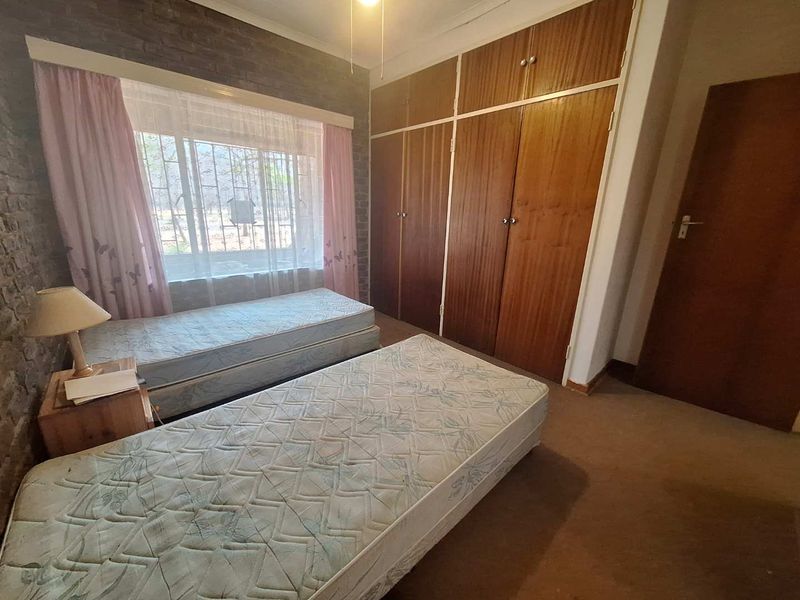 Transform This Fixer Upper And Make It Your Own - Photo 9