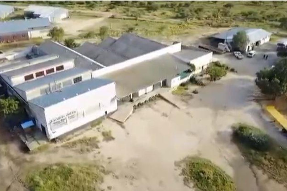 Industrial Property For Sale - Otjiwarongo - Photo 2