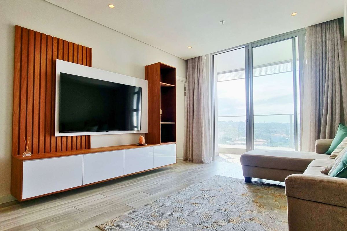 FULLY FURNISHED 10TH-FLOOR APARTMENT TO RENT AT OCEANS UMHLANGA - Photo 2