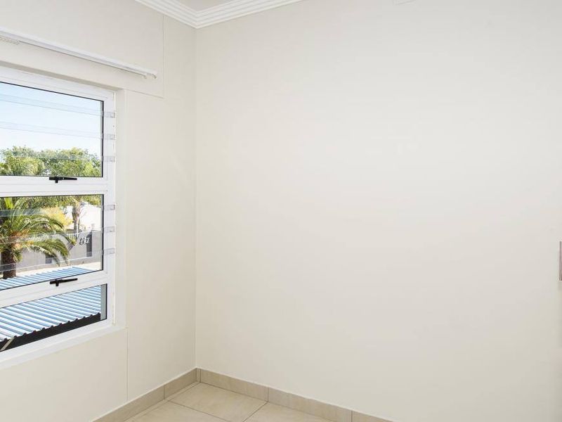 Your New Home in Pioniers Park - Safe, Secure and Stylish - Photo 6