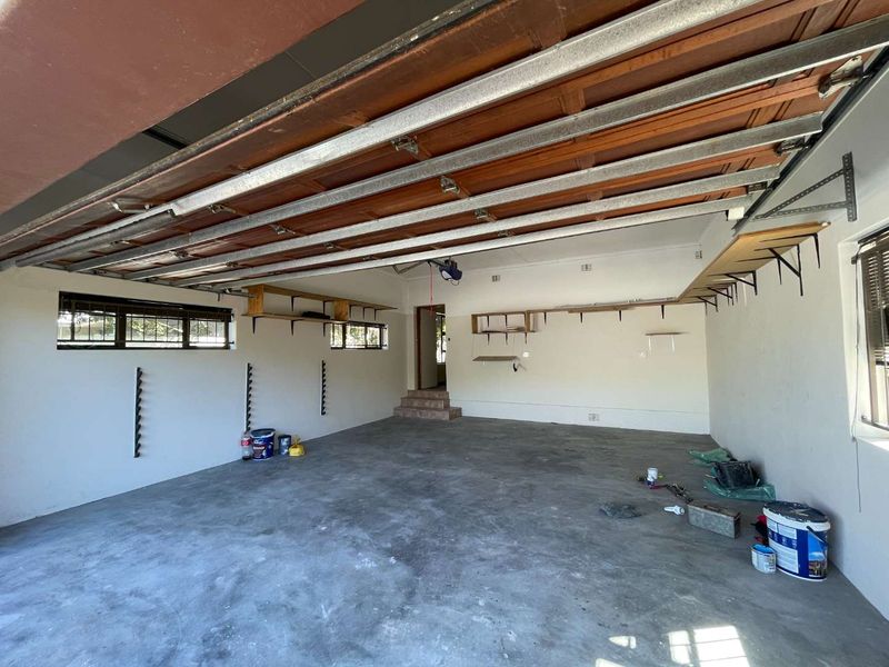 Restore the Charm – Spacious Hartenbos Central Home with Pool & Wooden Floors - Photo 6