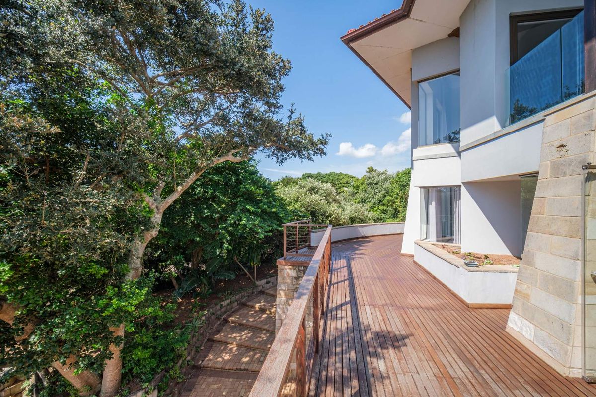4 Bedroom House For Sale In Zimbali - Photo 2