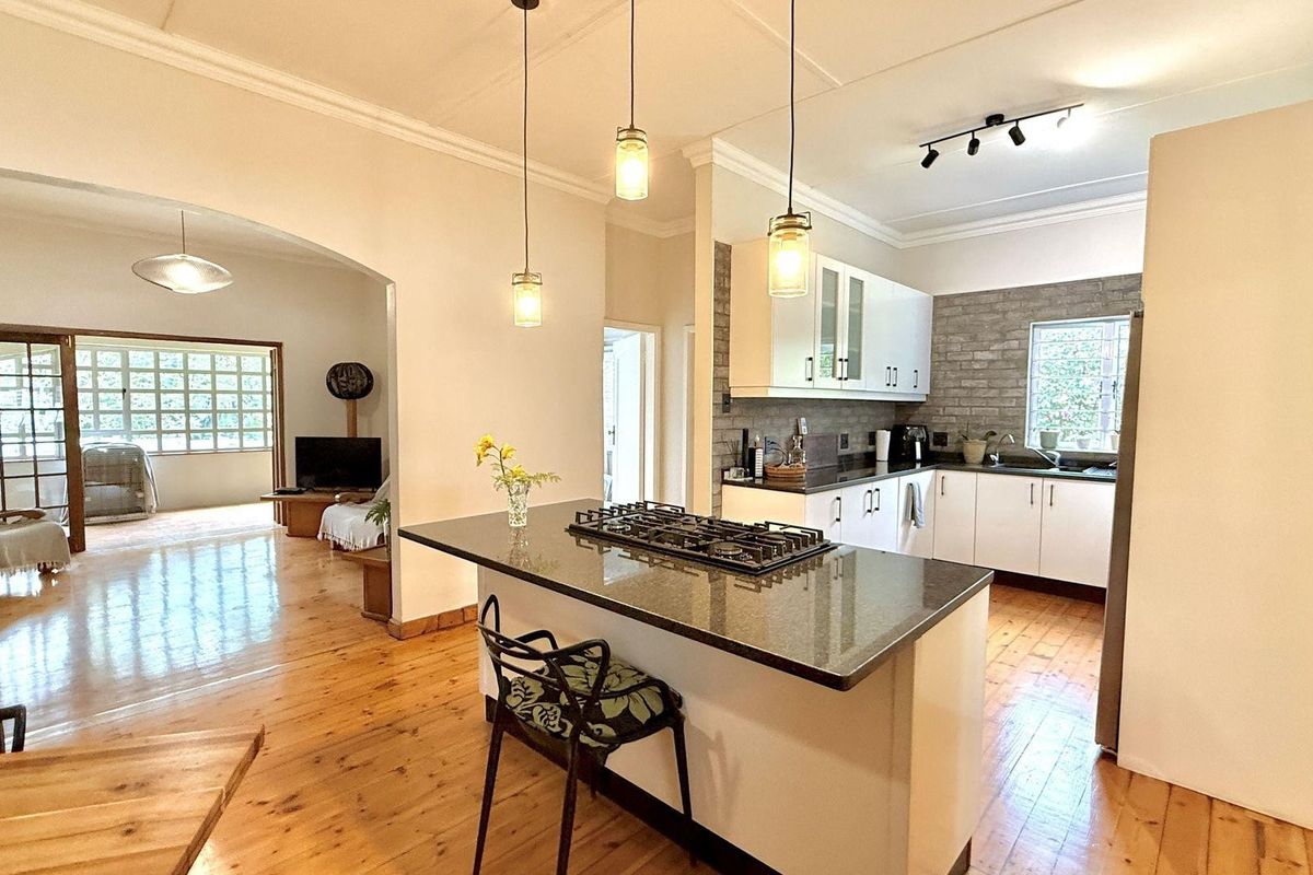Beautifully Renovated Home in Clarendon – With Granny Flat! Pietermaritzburg - Photo 4