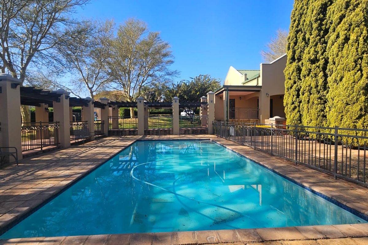 Ideal Opportunity for First-Time Buyers and Investors! - Photo 4