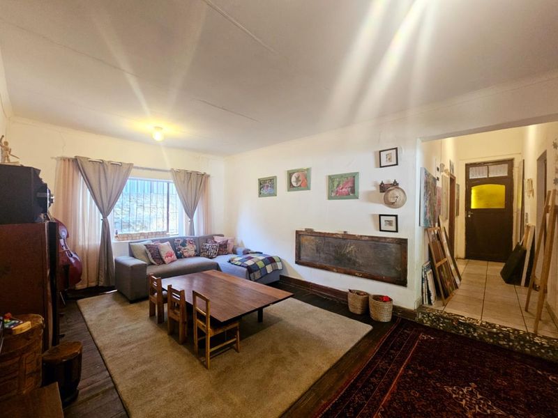 Charming Fixer-Upper with Endless Potential - Photo 5