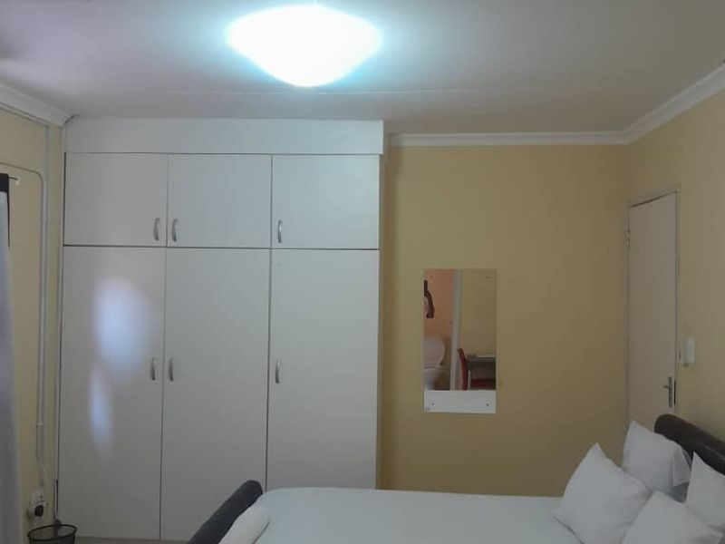 GUEST HOUSE FOR SALE - ONGWEDIVA - Photo 10