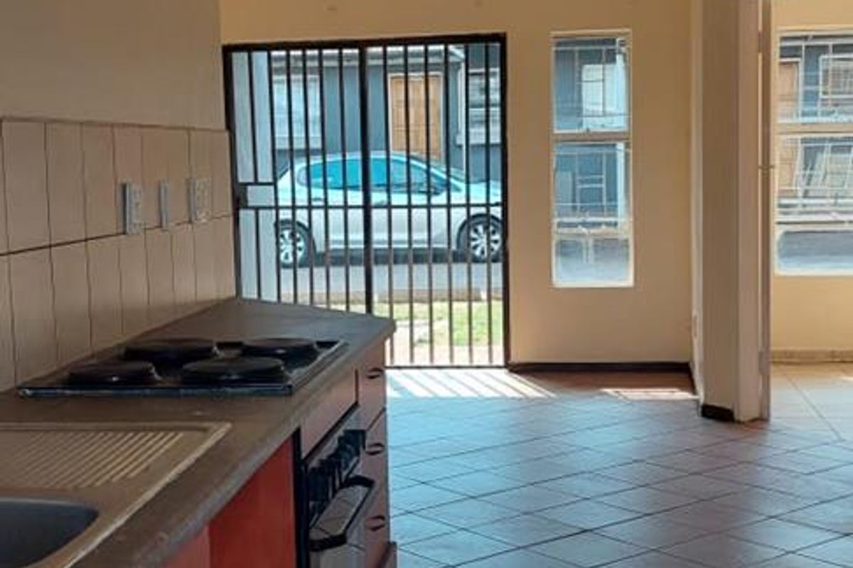 Charming 2-Bedroom Apartment for Sale: Ideal Investment Opportunity - Photo 5