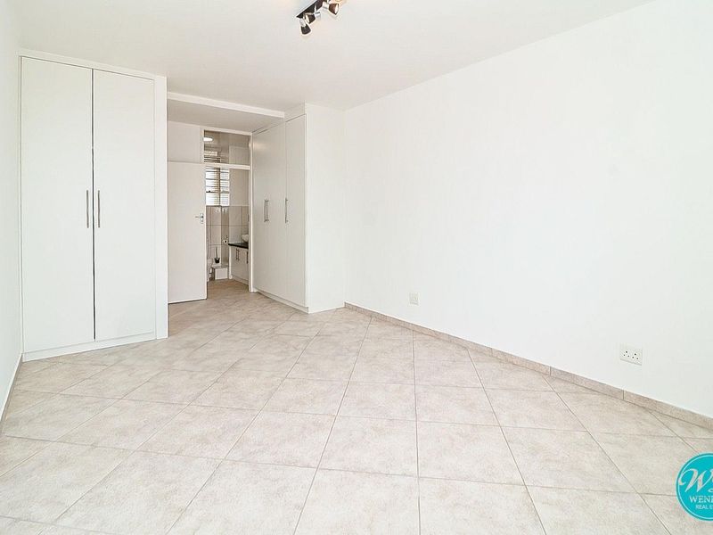 Easy lock up and Go! - Photo 10