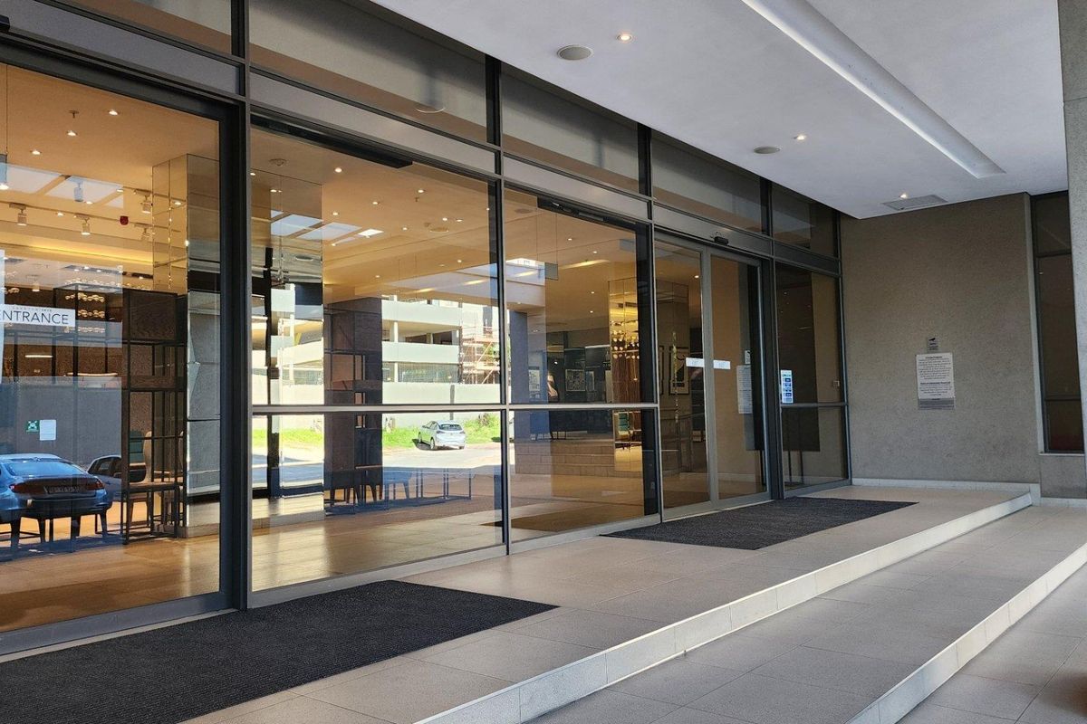 STUPENDOUS FULLY FURNISHED 2 BED 2.5 BATH LUXURY APARTMENT IN MORNINGSIDE - Photo 2