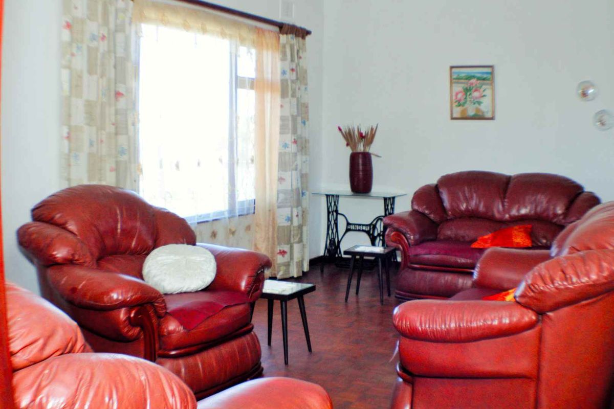 4 Bedroom House in Oslo Beach – R1,85m - Photo 5