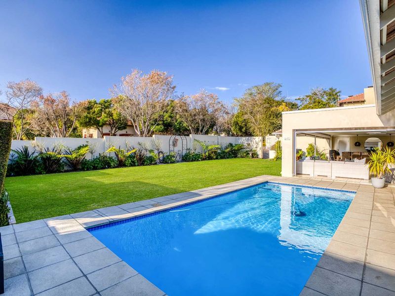 STUNNING 3 BEDROOM HOUSE FOR SALE IN CEDAR LAKES LIFESTYLE ESTATE - Photo 2