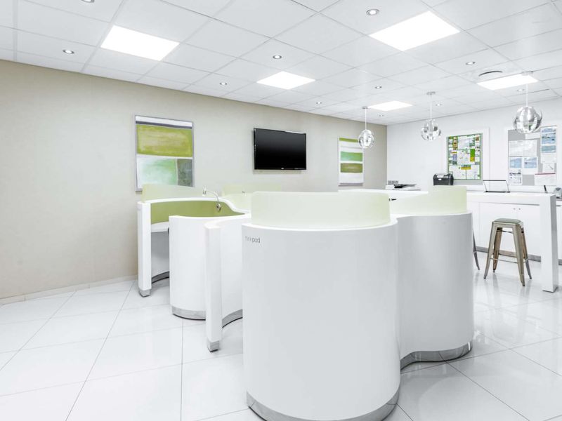 Professional office space in Regus Westville - Westway Office Park on fully flexible terms. - Photo 4