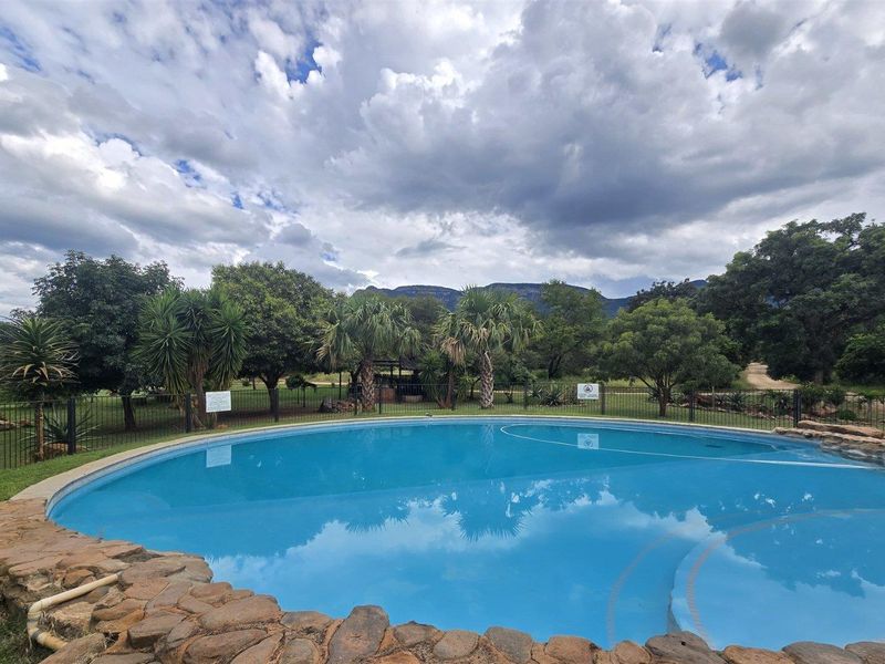 Spectacular Mountain Views & Exceptional Privacy - Photo 7