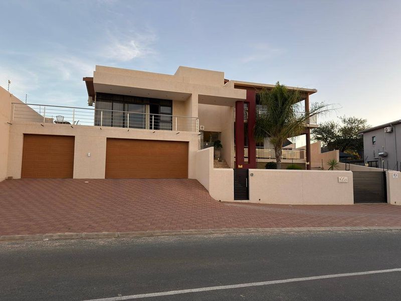 For Sale - Kleine Kuppe (House with flat) - Photo 5