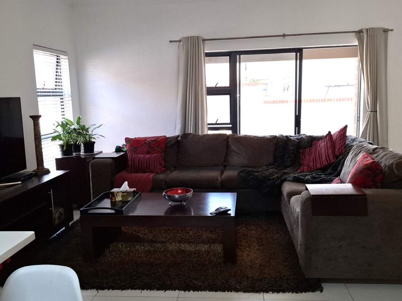 Modern Living in Secure Nature Estate - Photo 5