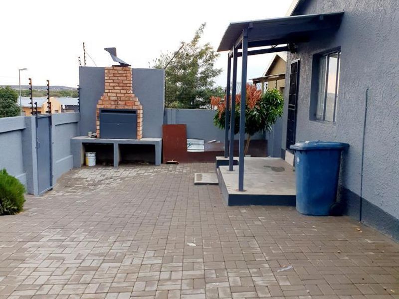 House for sale in Okahandja - Photo 3