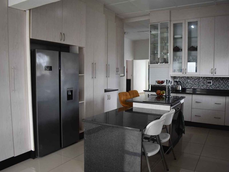 When Convienience is key! - Photo 8