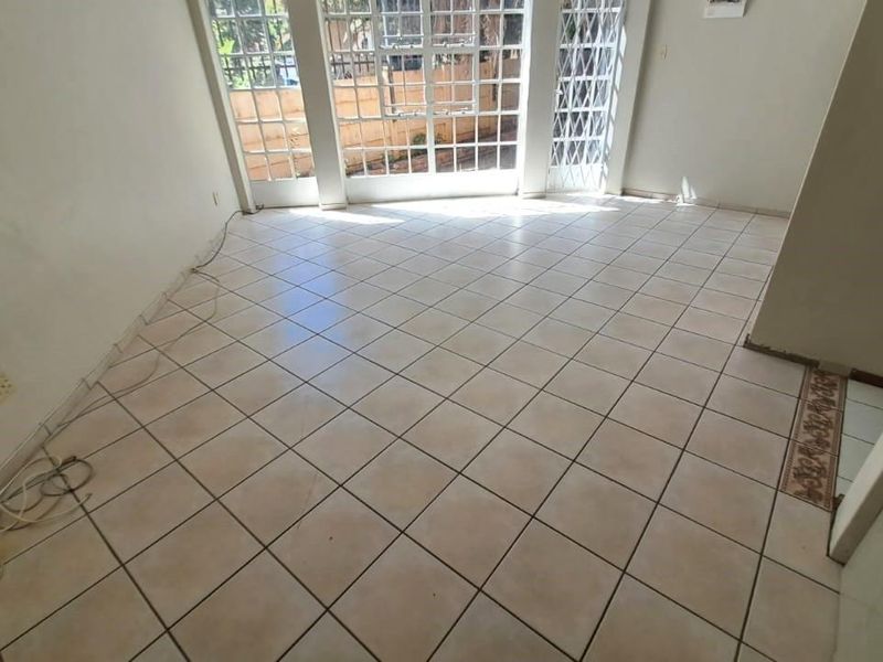 Investment Opportunity in the heart of Westdene - Photo 8