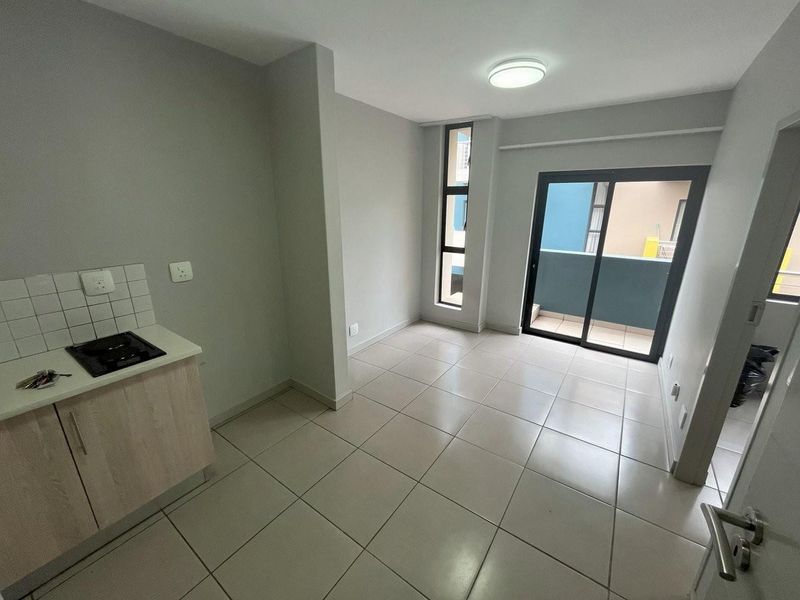1 Bedroom Apartment to Rent in Hatfield - Photo 2