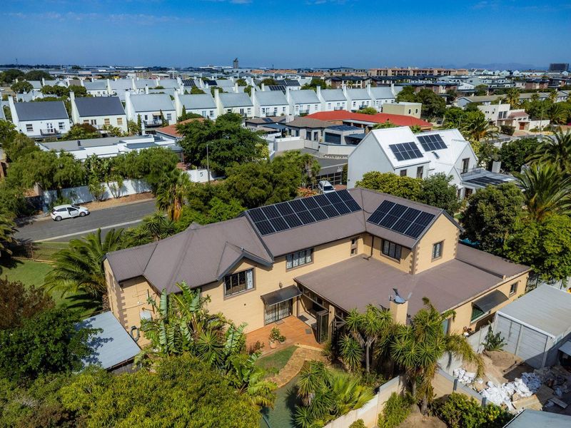 A Taste of the Tropics - Photo 3