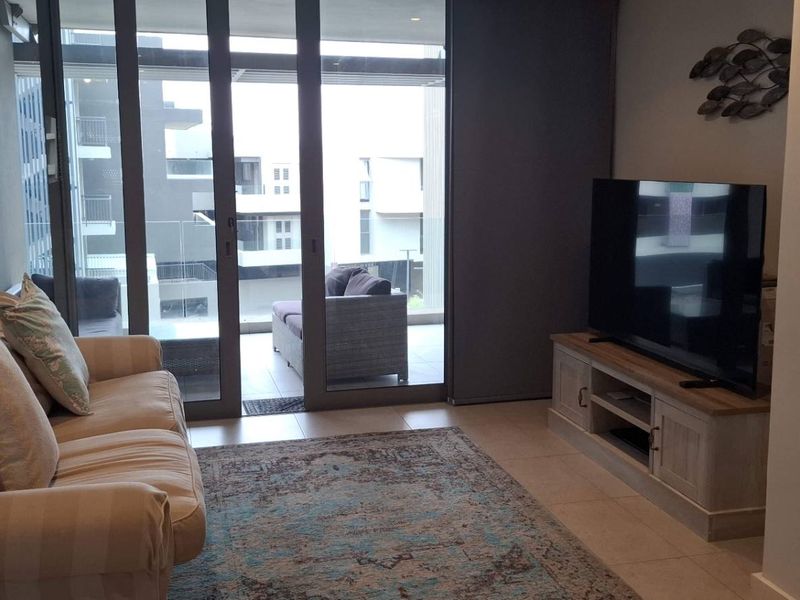 **Stunning 2-Bedroom, 2-Bathroom Apartment in a Newly Developed Estate** - Photo 4