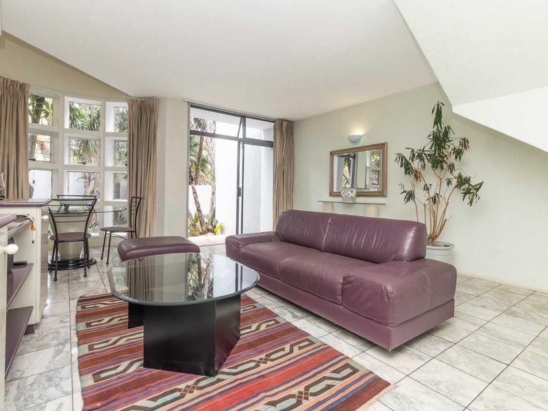 Duplex Townhouses to Let in Saints Manor, Lyme Park - Photo 9