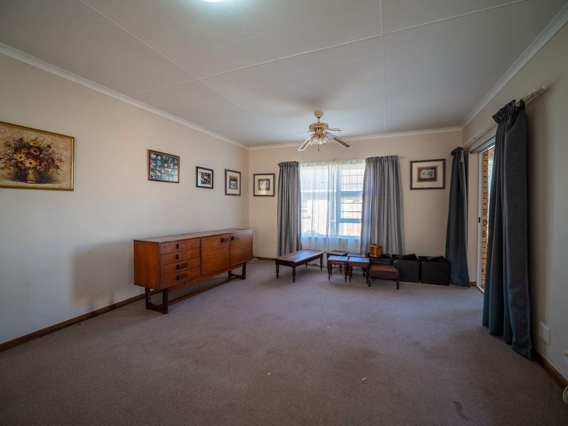 Charming 2-Bedroom Townhouse in Eedenglen Retirement Village – Jeffrey’s Bay - Photo 5