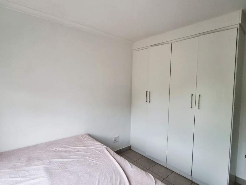 Chic Living: Modern 1-Bed in Sought-After Complex! - Photo 8