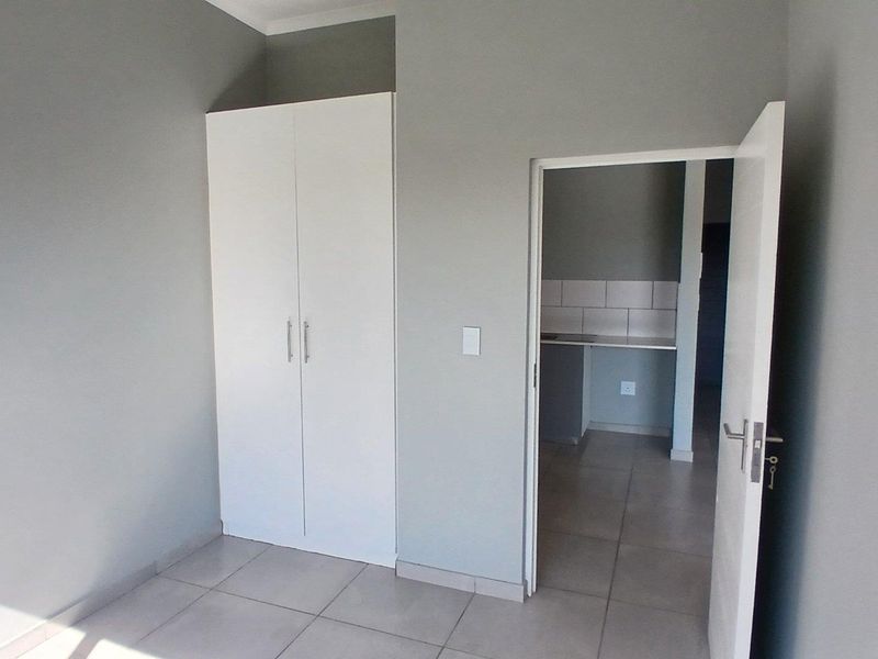 2 Bedroom Apartment in Ferndale - Photo 10