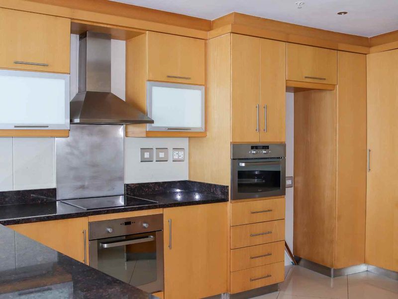 3 BEDROOM | 3.5 BATHROOM APARTMENT - Photo 6