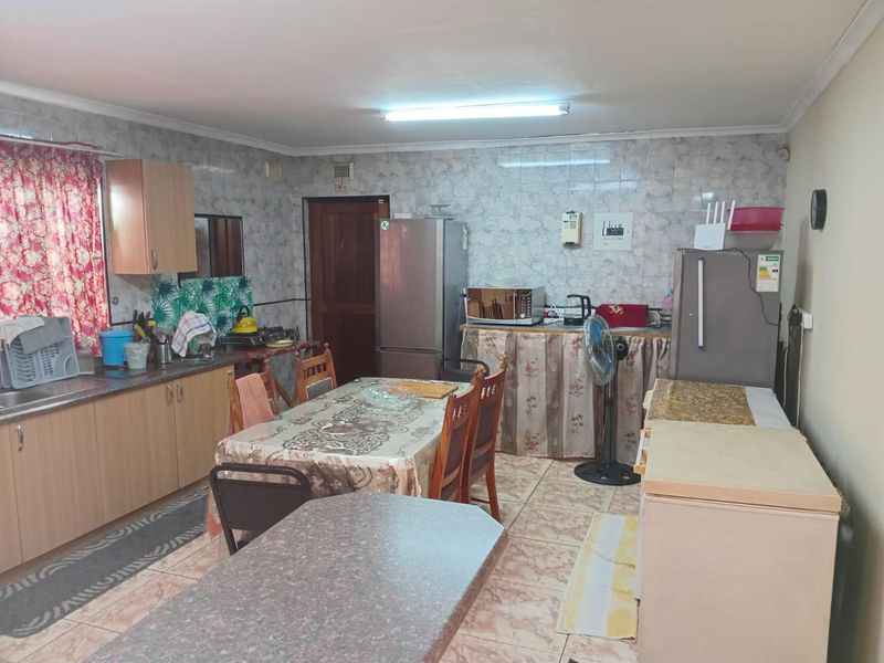 Spacious Family Home R1.3 million & Dual-Income Potential - Photo 3