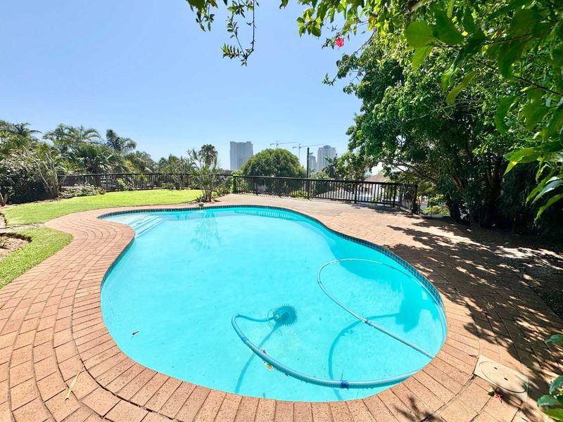 Hendra Estates - Beautiful, Level Home For Rent In Prime Umhlanga!! - Photo 2
