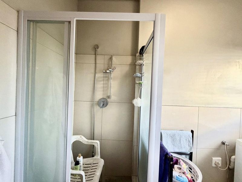 1 Bedroom Townhouse For Sale in Eros - Photo 6