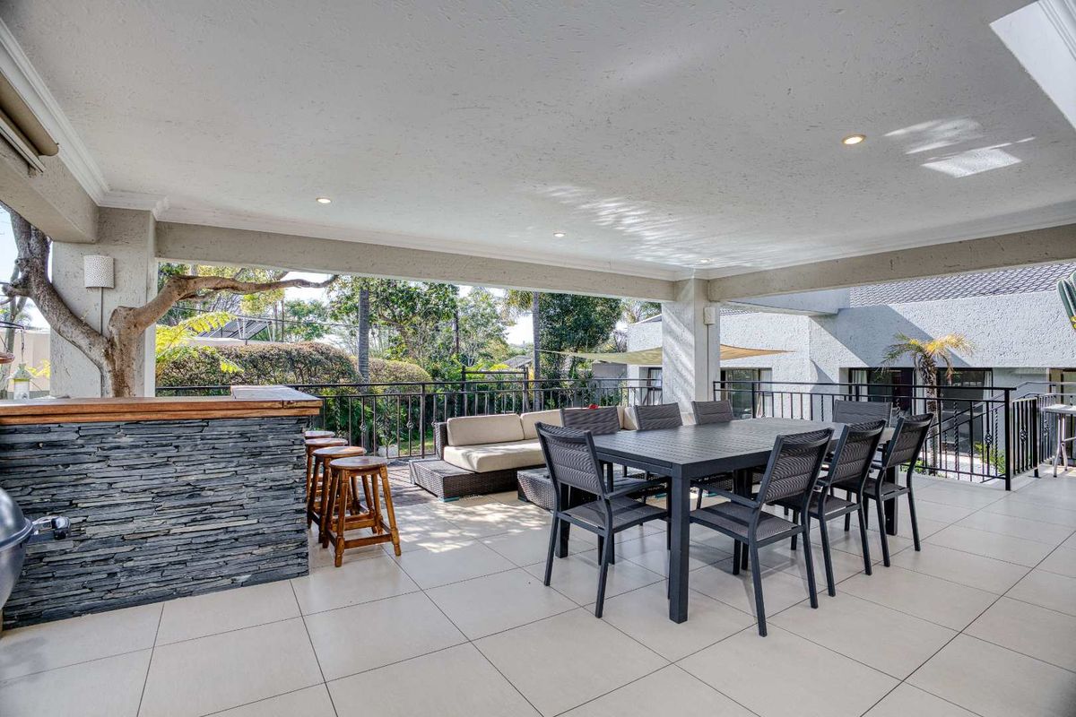 4 BEDROOM HOUSE FOR SALE IN FOURWAYS GARDENS - Photo 4