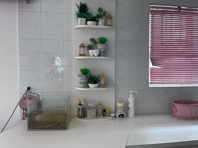 Your Charming, Pet-Friendly Retreat - Photo 5