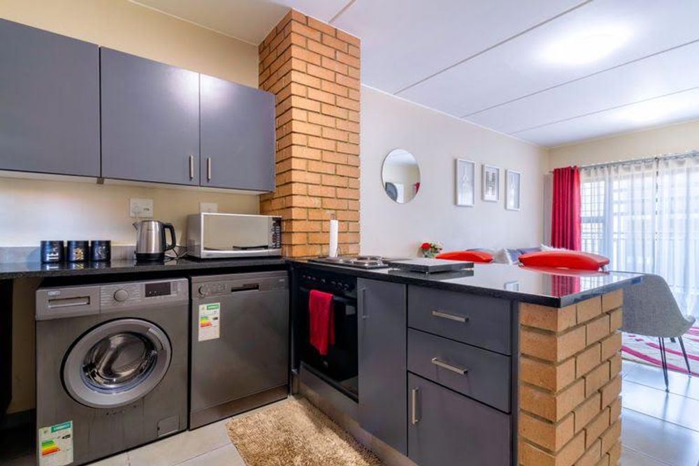 Waterfall Ridge Apartment Pool Area Kitchen