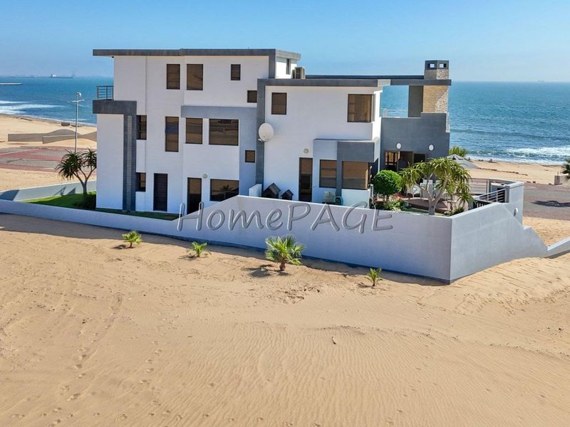 Afrodite Beach, Walvis Bay:  BEAUTIFUL, Magnificent, multi-level 4 Bedroom home is for sale - Photo 3