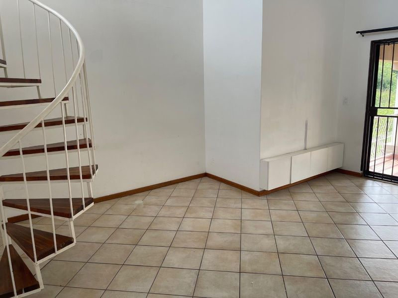 Charming 2 bedroom loft apartment in Northwold - Photo 7