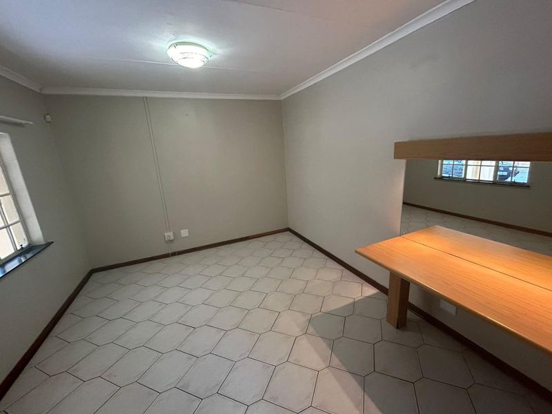 Spacious Family Home with Pool in Desirable Meer En See - Photo 9