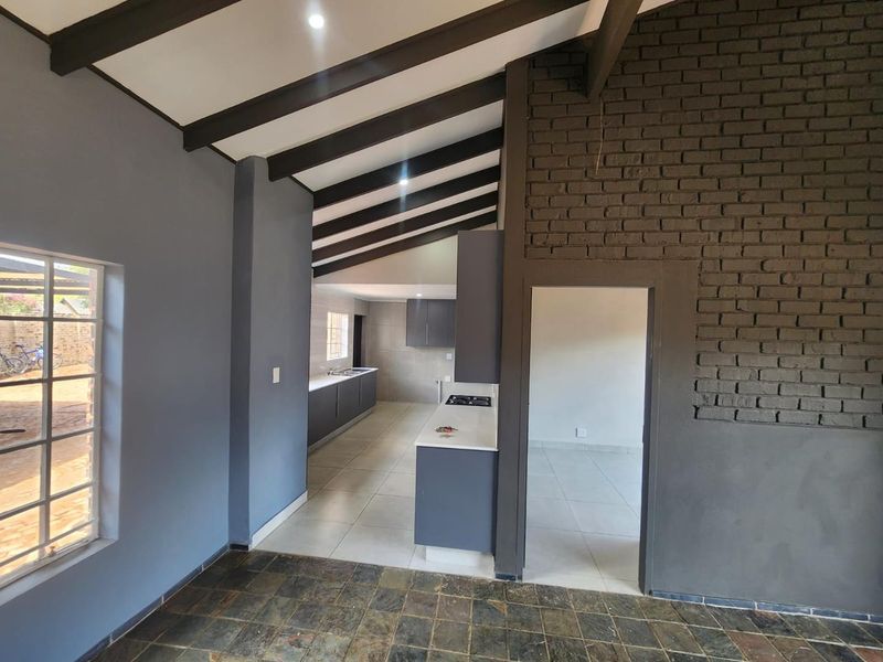 189A Lovely 3 Bedroom House For Rent in Doornpoort Ext.1 - Photo 8