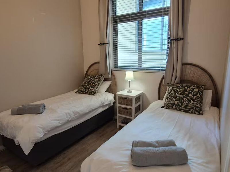 Easy Beachfront Living in Muizenberg - Photo 8