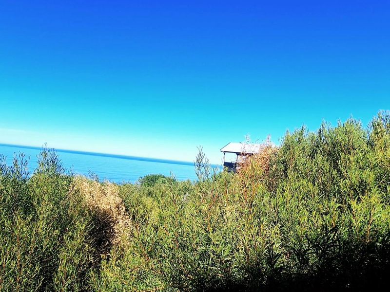 Spectacular 900m2 Vacant Land for Sale in Dana Bay - Photo 9