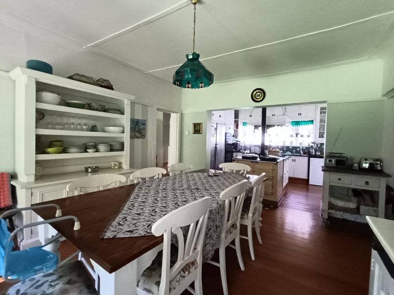 Charming Family Home: Ideal for Guesthouse or Airbnb - Photo 3