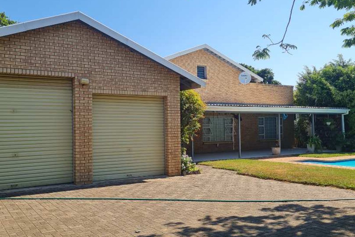 Spacious family home ideal for nature lovers - Photo 3