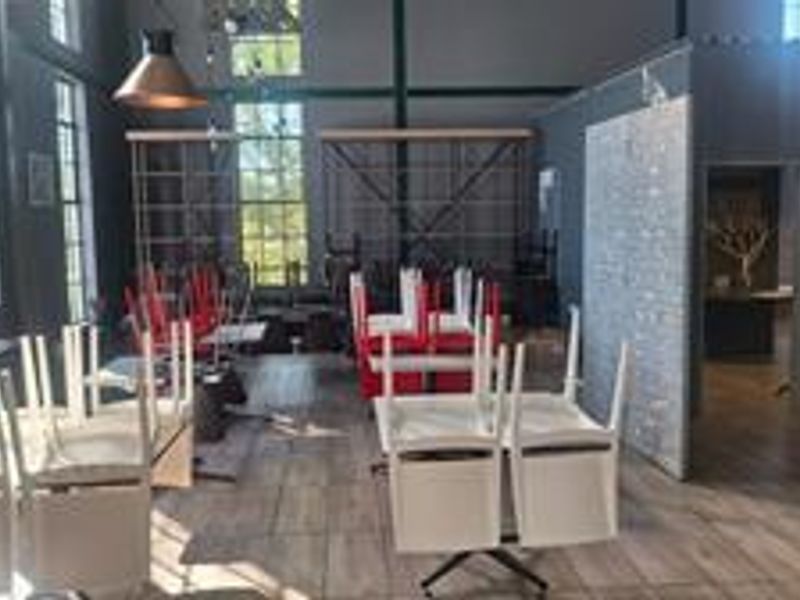 Office To Let - Photo 4