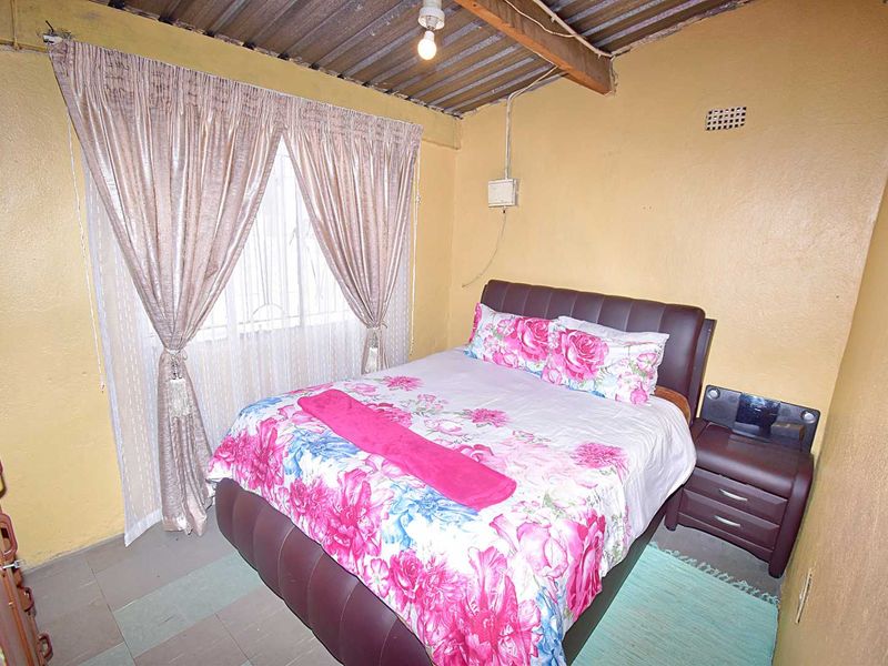 Well Priced Home - Photo 8