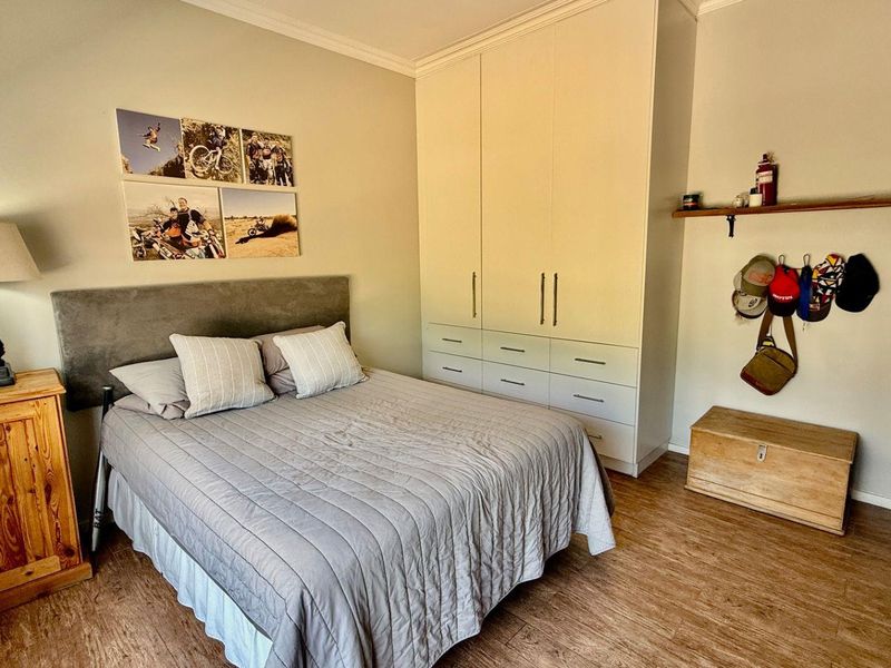 OLYMPIA - CLOSE TO ALL AMENITIES - NS5 995 000 - Photo 8